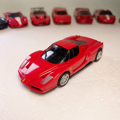 Ferrari Shell Pull Back Cars used, collectible set