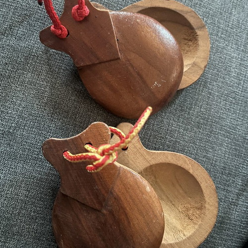 Spanish Castanets from Mallorca like new, wood, decorative