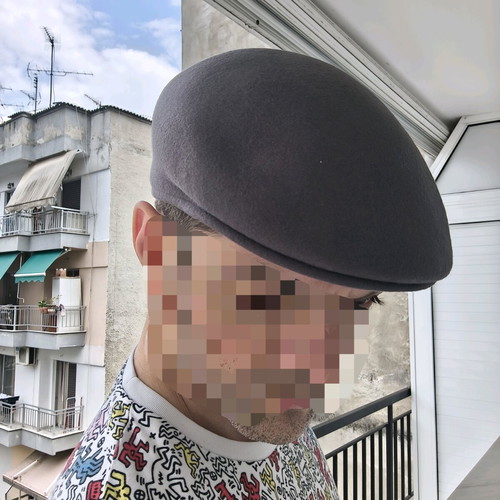 Flat Cap 100% Wool Made in Italy Like New, Size 57, Grey
