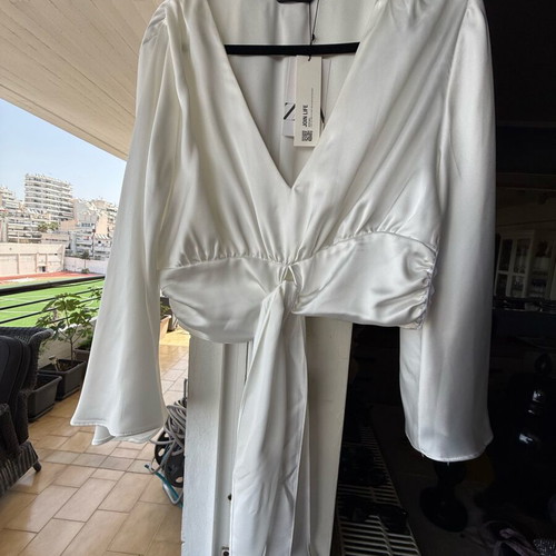 Women's white satin blouse new with zipper and bell sleeves