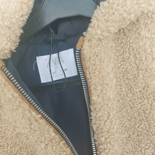 ZARA KIDS fur vest with hood girls new, beige 120cm 6-7 years