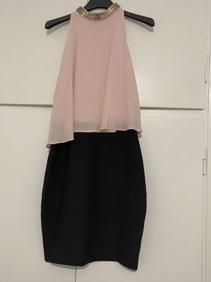 Lipsy London dress with open back like new, black and pink