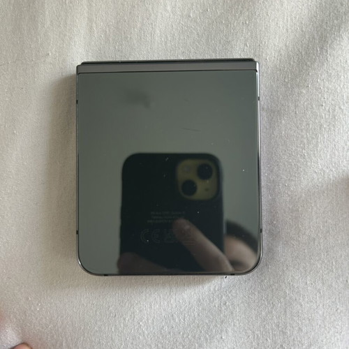 Samsung Galaxy Z Flip5 8/256GB smartphone, black
