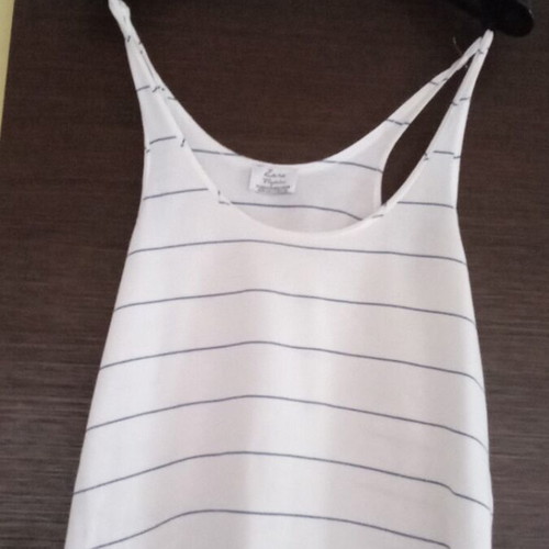 Zara women's top white, like new, size S