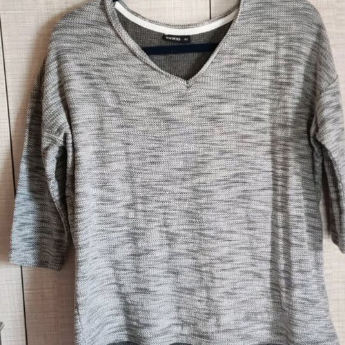 Woolen blouse set like new, black and gray