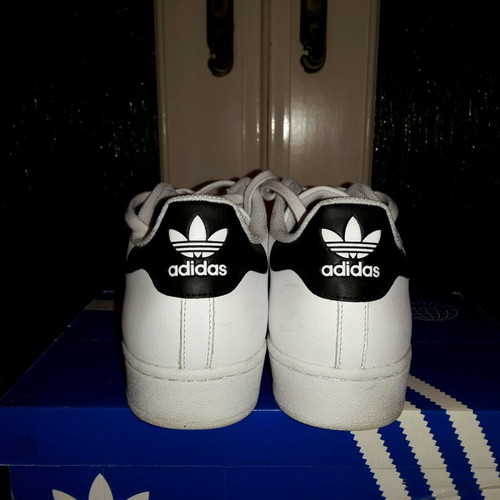 Παπούτσια Adidas Superstar σε μέγεθος 48, σχεδόν άριστη κατάσταση