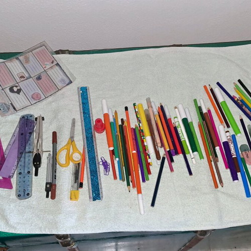 Stationery items used, pack all together