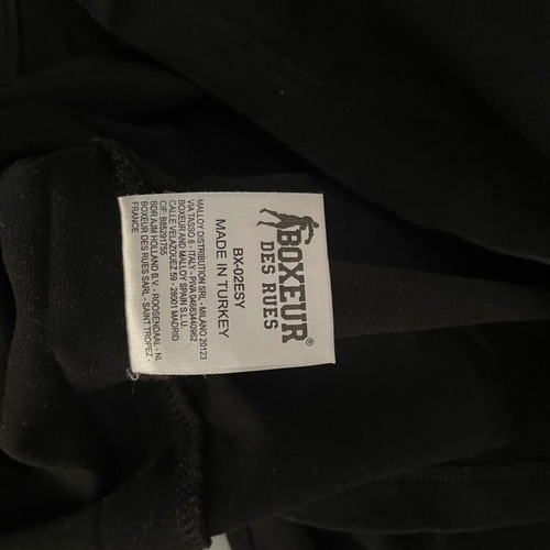 Boxeur the Rues T-shirt small, like new, black with green print