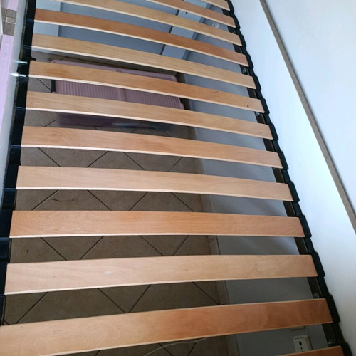Anatomical slats used for single bed 200x90 with crossbars