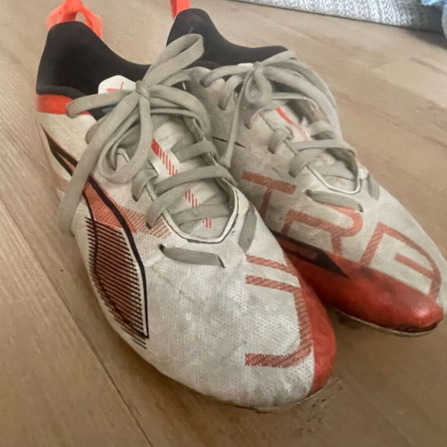 Puma football shoes used, studs, size 37, white orange
