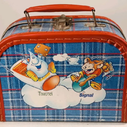 Stuart Little vintage suitcase used, promotional