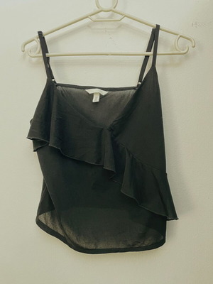 H&M Black Top with Straps and Ruffle like new, size M