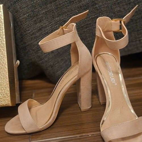 Second Lady sandals size 39, beige suede with high block heel
