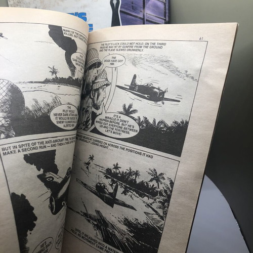 Commando comics booklets used, set of two