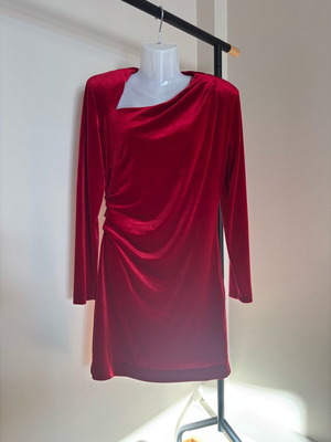 Velvet dress Zara L like new, red