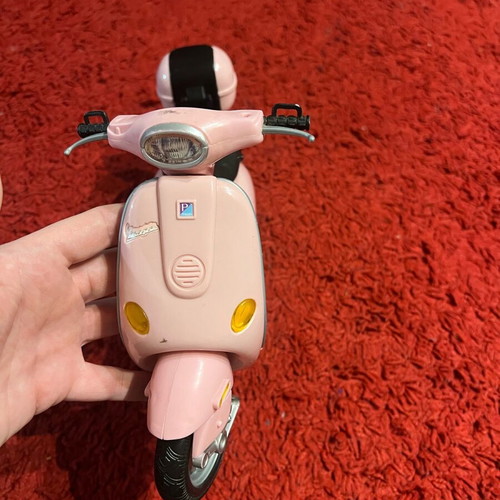 Barbie scooter used in good condition