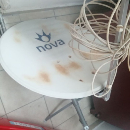 Nova satellite dish 80 cm used with stand and cable
