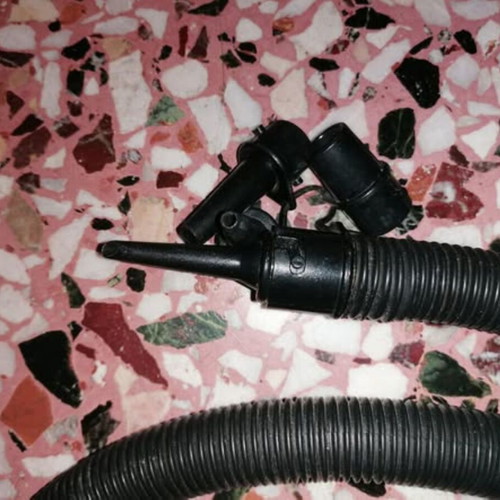 Double Action Hand Pump like new, ideal for inflatables and beach toys