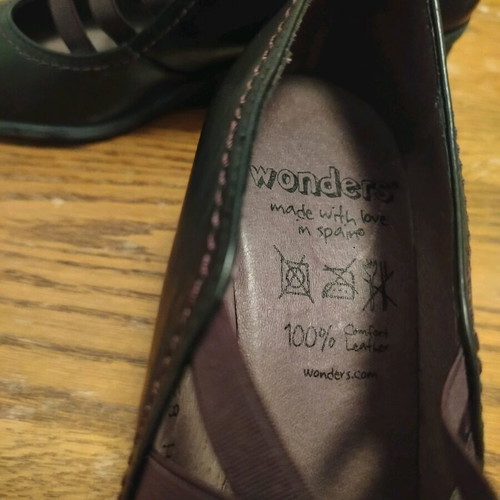 Wonders leather ballerina shoes black like new, size 37