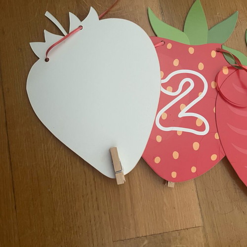 Birthday decoration set with strawberry theme like new
