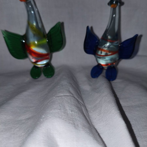 Vintage decorative glass figurines set of two, like new