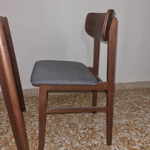 Lucille dining set gray/walnut with 4 Sammy chairs gray/walnut like new