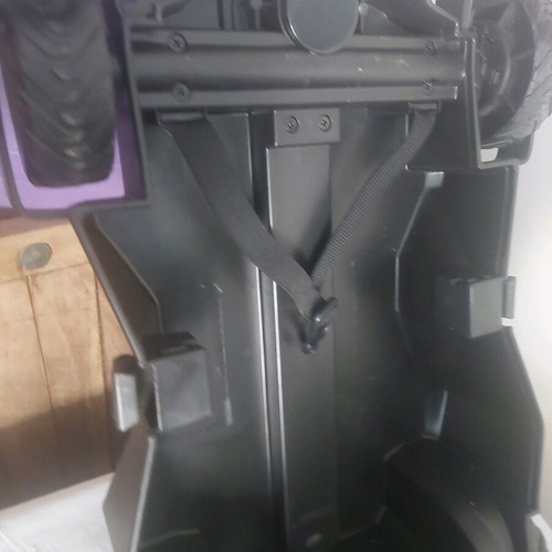 Batman suitcase like new for small child with handle and wheels
