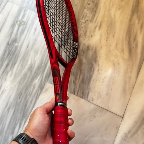 Yonex Vcore 98 16x19 tennis racket used, 285 gr L2