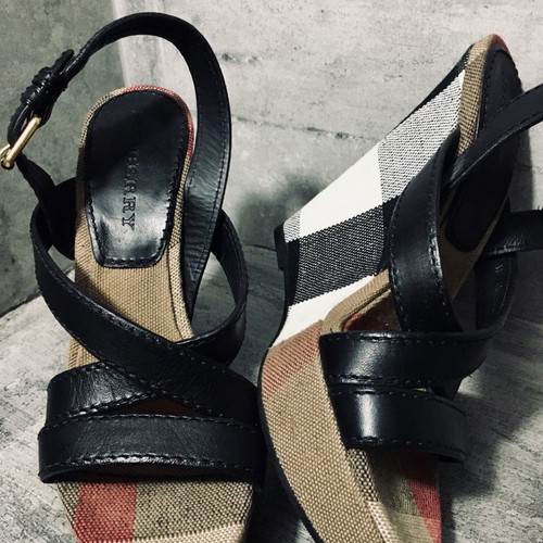 Burberry shoes used, excellent condition, size 37-38
