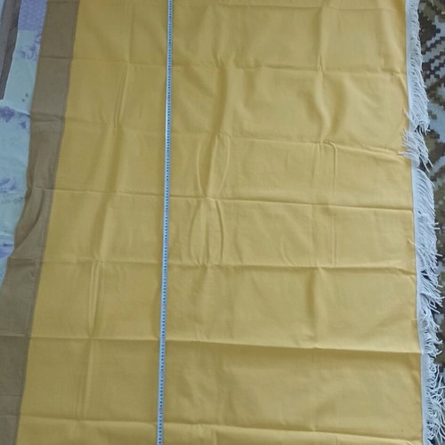 Cotton bedspread like new with fringes, 185x220 cm