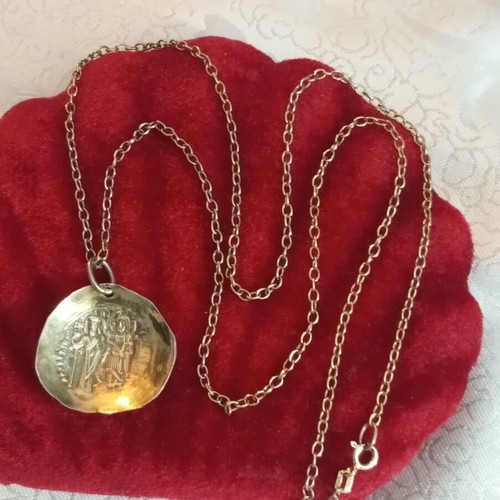 Zolotas 950 Konstantinato Necklace Pendant like new, gold plated