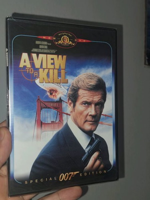 007 DVD καινούριο μέσα στη ζελατίνα