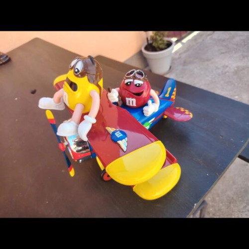 Vintage M&M's Dispenser Airplane with Yellow and Red Pilots like new
