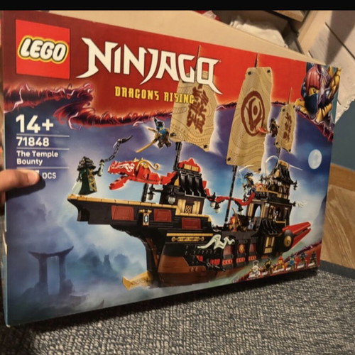 Lego Ninjago box