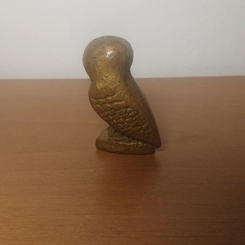 Owl metal figurine like new, table decor