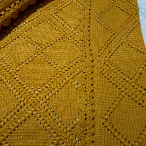 Knitted handmade blanket like new for double bed with pillow