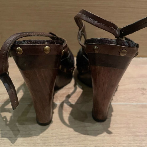 Clogs sandals used with wooden heel and pony leather, size 39