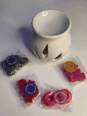 Αρωματιστής με 35 wax melts καινούργιο, πακέτο με 4 αρώματα