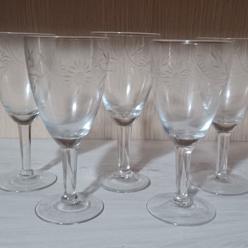 Set of 5 crystal liqueur and drink glasses used