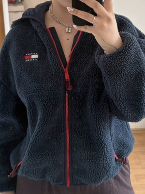 Дамско вълнено яке Tommy Hilfiger ново, размер Medium, тъмносиньо