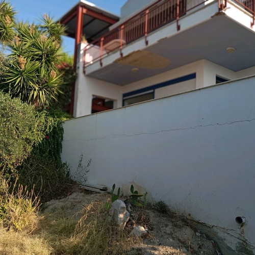 Apartment ground floor 145 sqm with garden and parking in Argolida