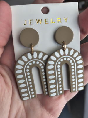 Boho earrings new, white and brown