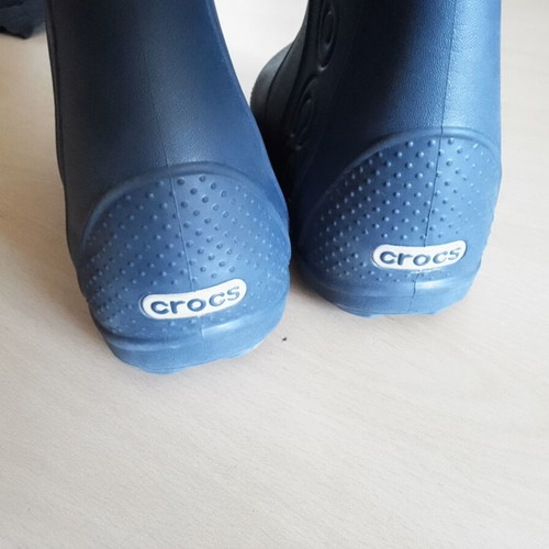 Crocs boys' boots like new, size 25, blue