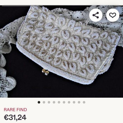 Vintage white beaded satin clutch bag like new