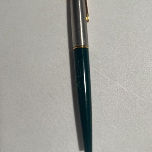 Parker 45 pen used with inox cap and cypress body