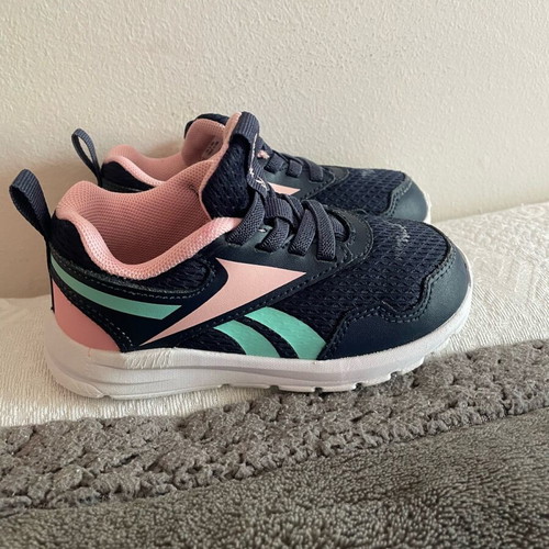 Reebok sport shoes size 24 like new, blue and pink