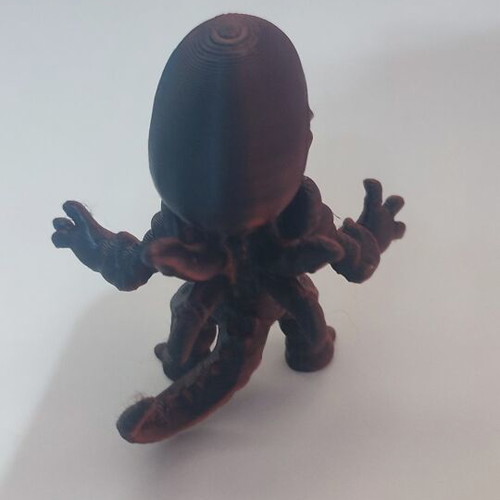 Alien 3D-printed figure like new, 6 x 6 cm