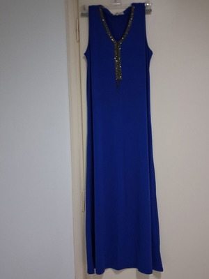 Scherzo by Kilodas evening dress used, size M/L, electric blue