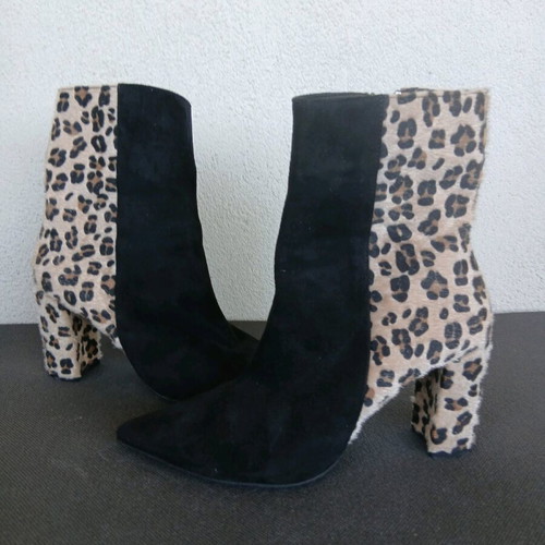 Amelia ankle boots black suede with leopard print, like new, size 39