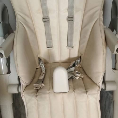 Cangaroo ieat baby high chair used